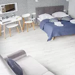 Апартаменты Al-dom 112 Awangardia, 300 M Do Plazy W Dzielnicy Uzdrowiskowej