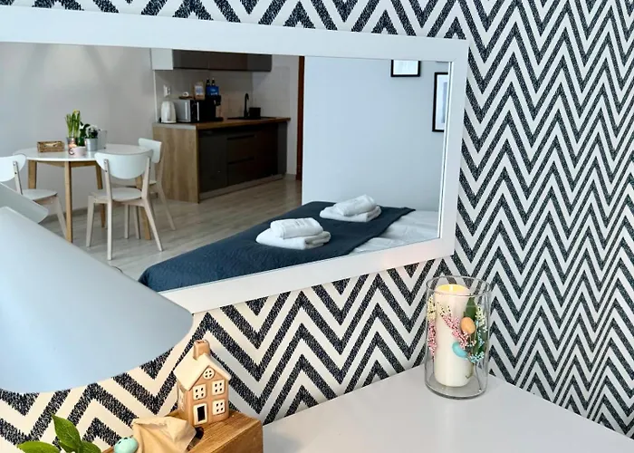 Al-dom 112 Awangardia, 300 M Do Plazy W Dzielnicy Uzdrowiskowej Apartment *